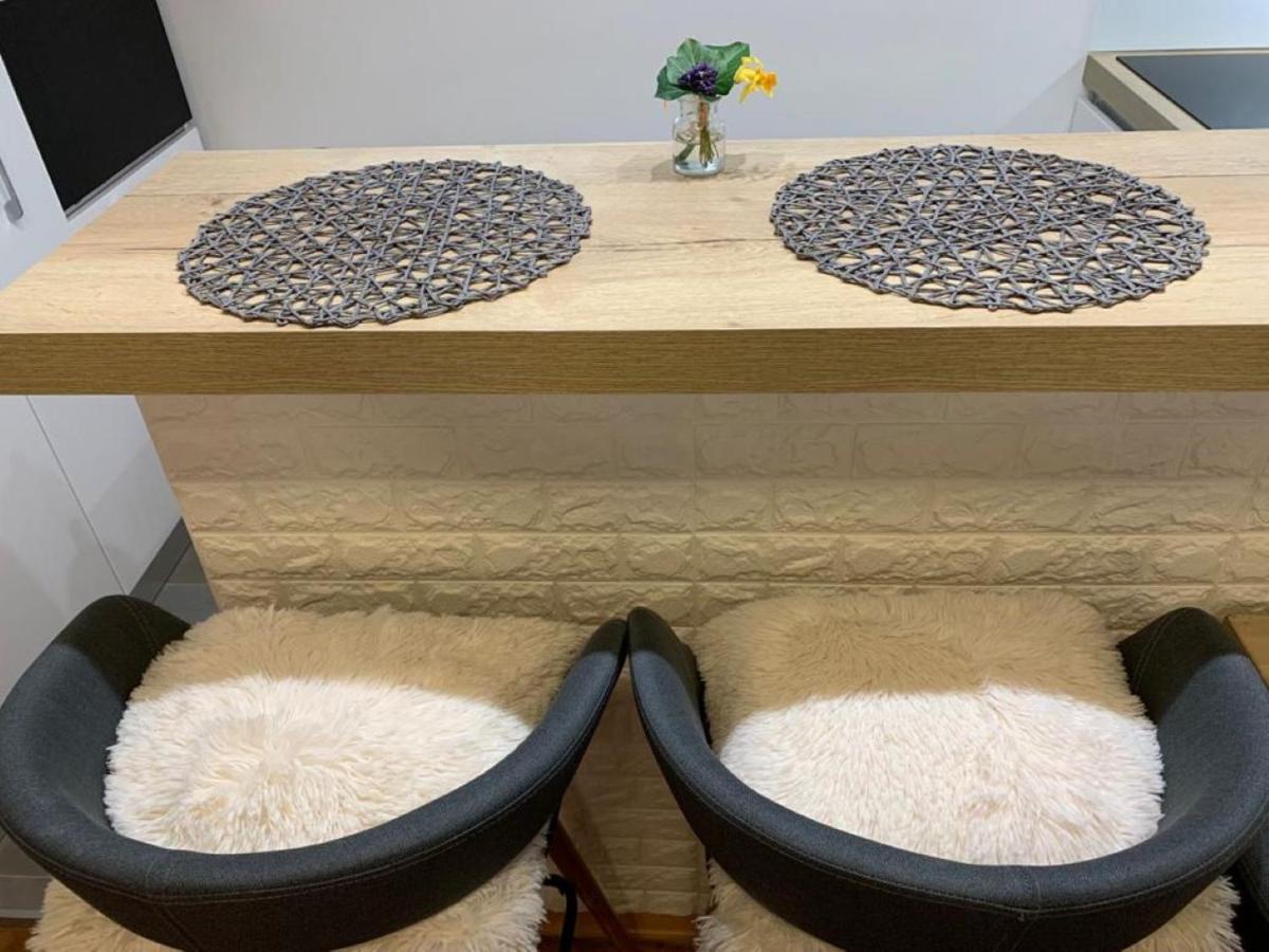 Mm Split Apartment - 5 Min By Car To The Beach & City Center - Free Public Parking Eksteriør bilde