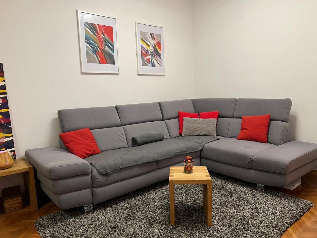 Mm Split Apartment - 5 Min By Car To The Beach & City Center - Free Public Parking Eksteriør bilde