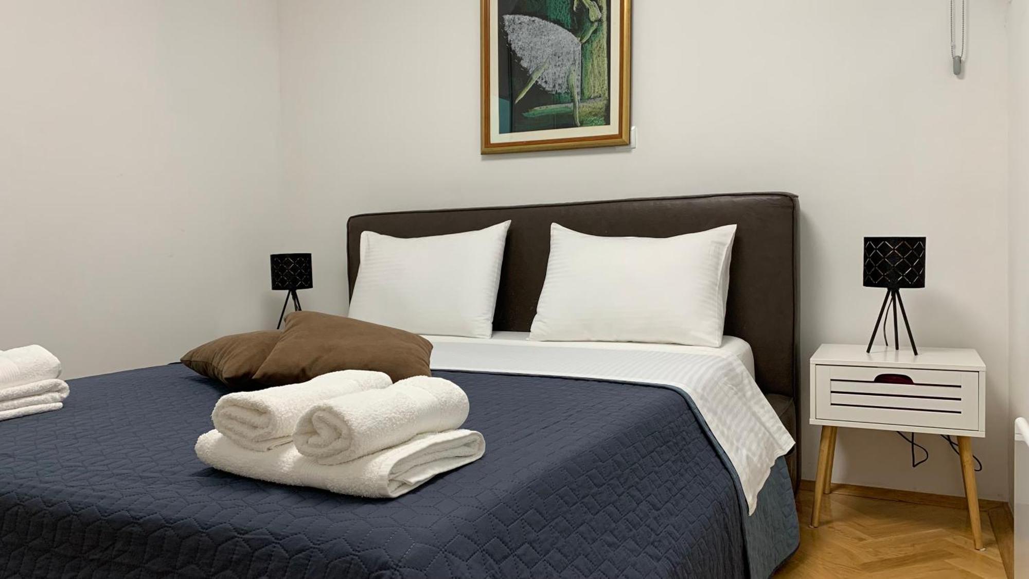 Mm Split Apartment - 5 Min By Car To The Beach & City Center - Free Public Parking Eksteriør bilde